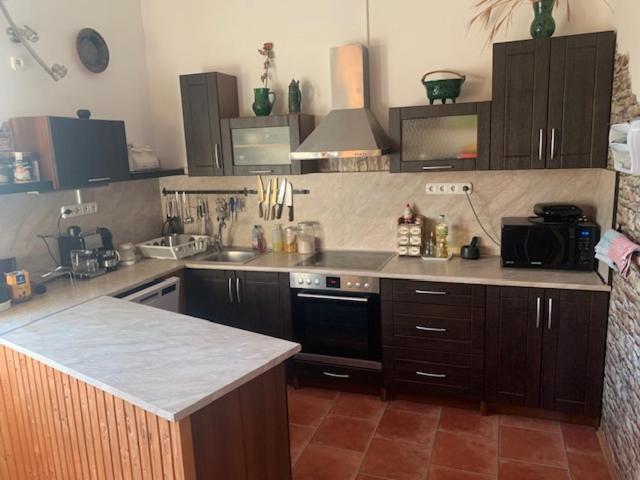 Ferienwohnung Erd - Csendes, Kenyelmes Csaladi Haz Exterior foto